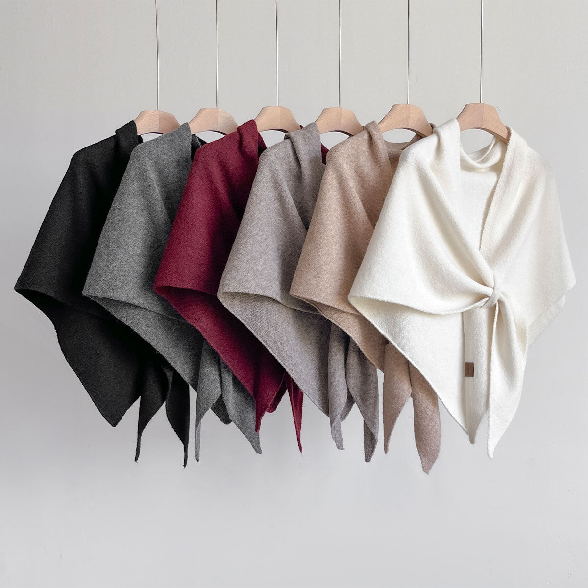 Hania - Poncho Schal