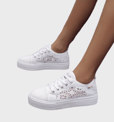 Alena Weisse Low Cut Sneakers zum Schnüren für Damen