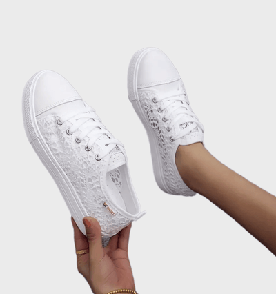 Alena Weisse Low Cut Sneakers zum Schnüren für Damen