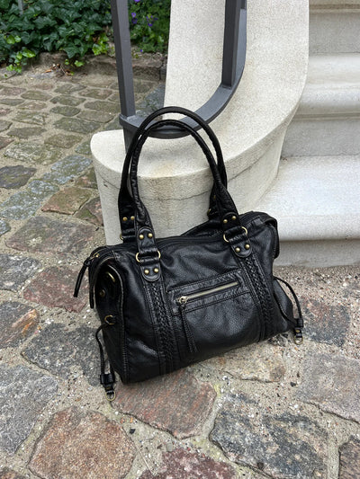 Saga – Elegante Umhängetasche mit goldenen Details