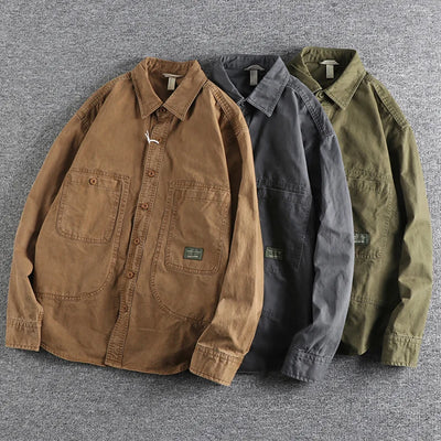 Chemise rétro élégante et intemporelle 