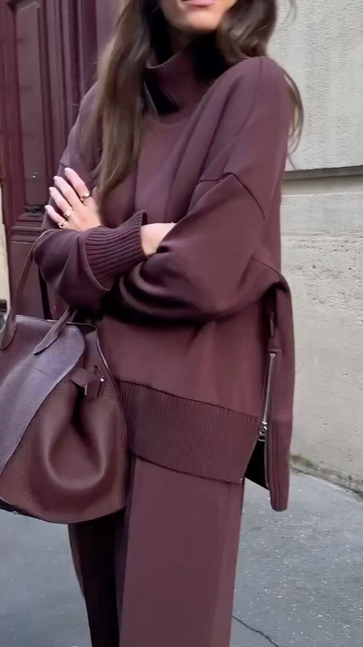 Jessy | Set bestehend aus einem doppelt weichen Sweatshirt und einer elastischen Hose