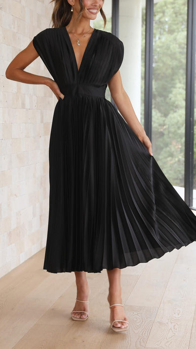 Marianne | Elegantes Faltenkleid