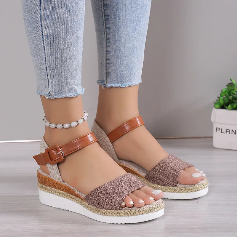 LENSA - Stylische orthopädische Sandalen