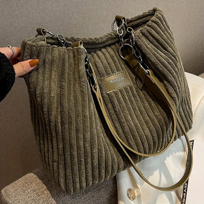 Edle Schultertasche im Cordhosen Style