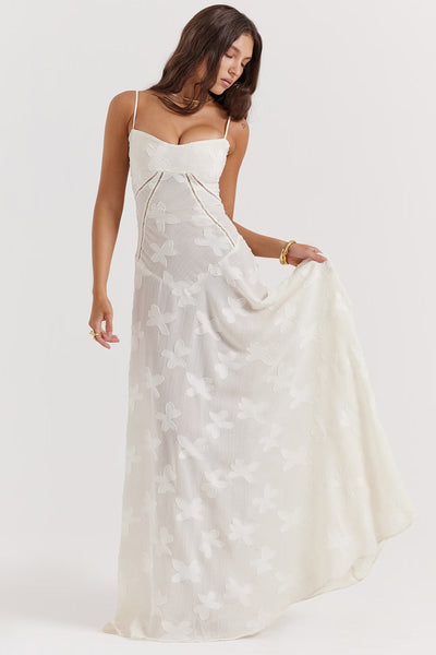 Saskia | Robe Como Premium