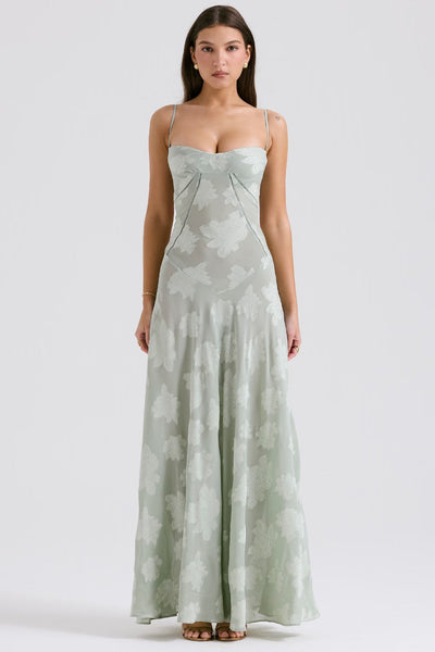 Saskia | Robe Como Premium