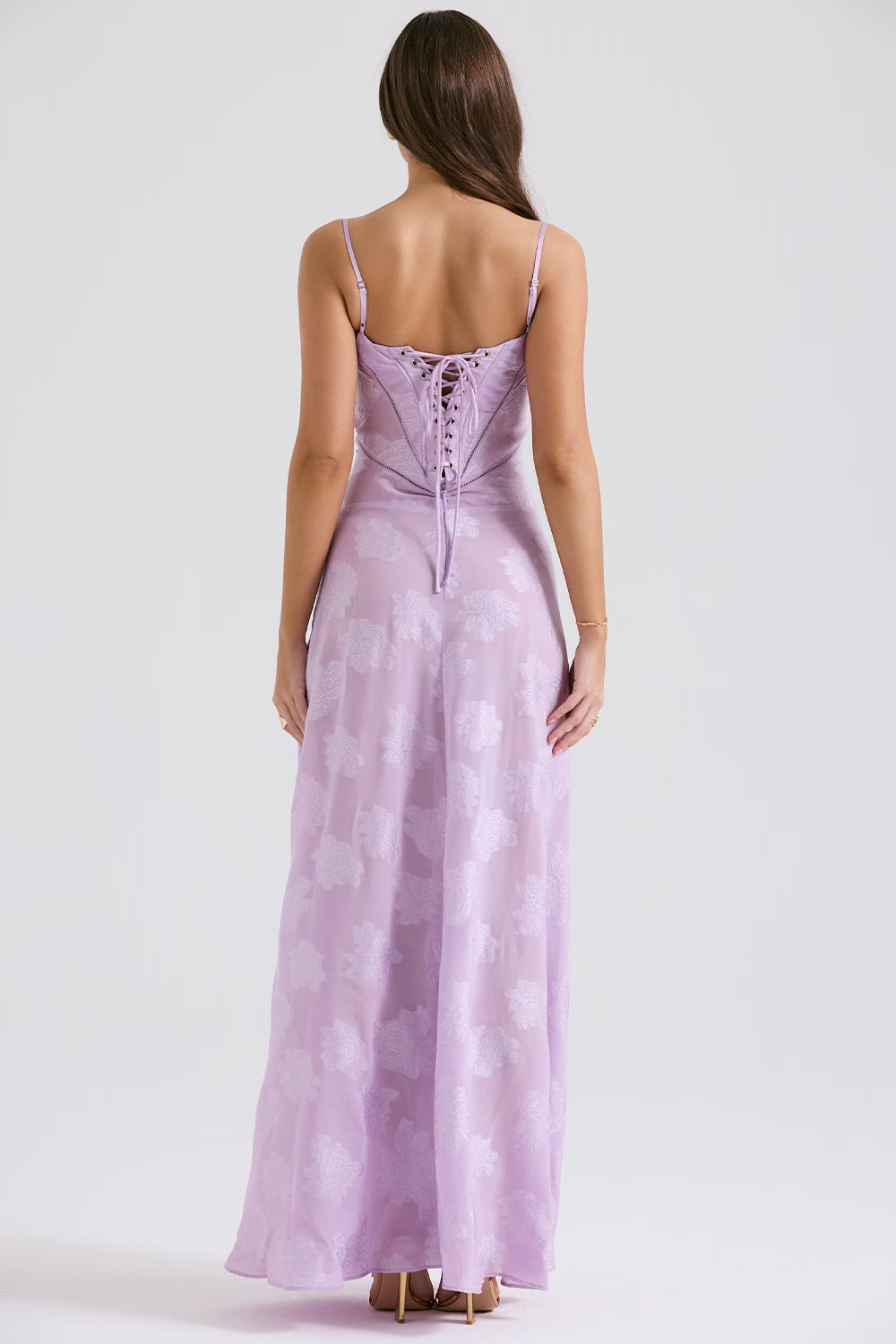 Saskia | Robe Como Premium