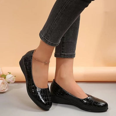 FREYA - Chaussures légères en cuir pour femmes