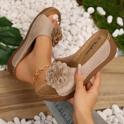LESAYA - Damen Comfort Flower Slip-On Sandalen